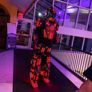 Meet your Posher, Jazmen